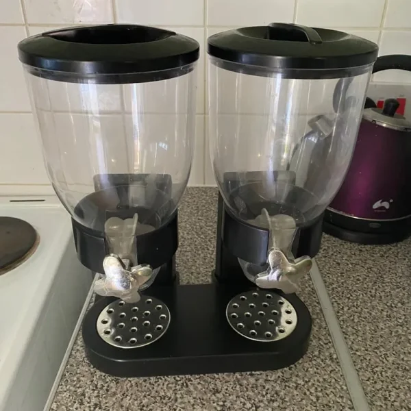 £20ono! Twin cereal dispenser!