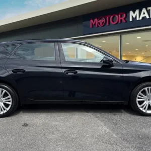 2020 SEAT Leon 1.0 TSI SE Dynamic Euro 6 (s/s) 5dr Hatchback PETROL Manual - Image 3