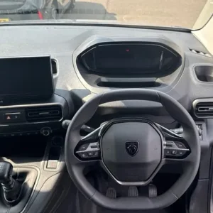 2024 Peugeot Partner 1.5 BlueHDi 950 Professional Long Panel Van 6dr Diesel Manual LWB Euro 6 (s ... - Image 4