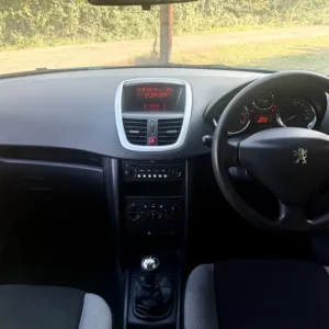 Peugeot 207, 1.4, £35 year road tax, duel control pedals - Image 6