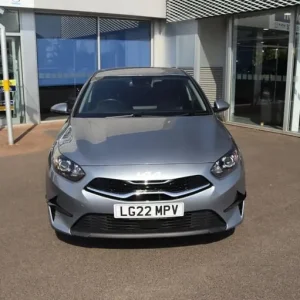 2022 Kia Ceed 1.5 T-GDi 3 Euro 6 (s/s) 5dr HATCHBACK Petrol Manual - Image 6