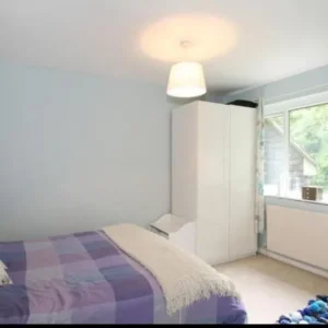 Fantastic 3/4 Bedroom Home in Sought-After Badger Farm, Winchester! - Image 3