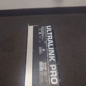 Behringer ultra link pro 8 channel splitter - Image 3