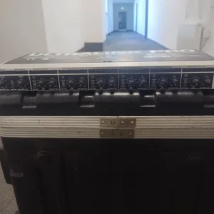 Behringer ultra link pro 8 channel splitter