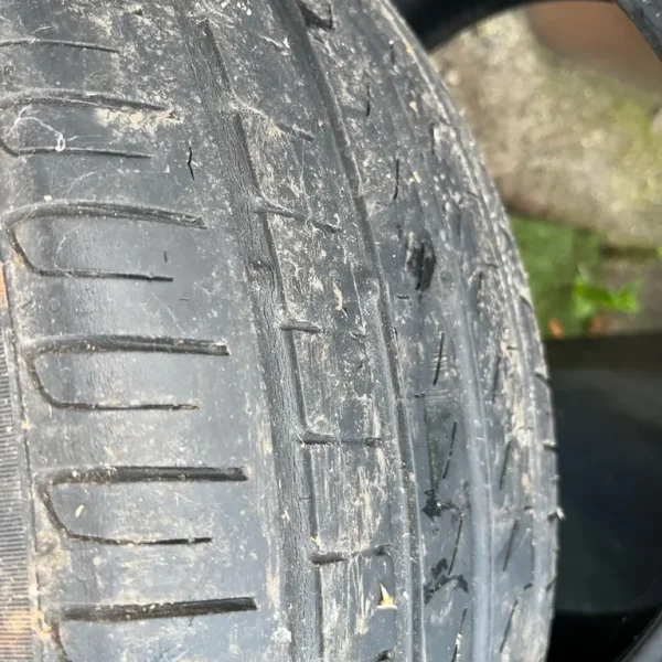 4 Used Tyres: 225/55 / R17