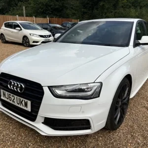 2012 Audi A4 2.0 TDI Black Edition quattro Euro 5 (s/s) 4dr SALOON Diesel Manual