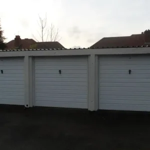 LOCK UP GARAGE TO LET IN SOLIHULL
