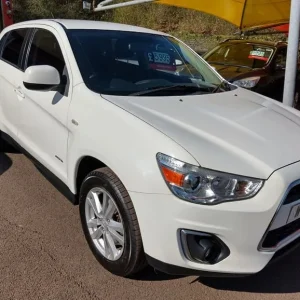 2014 Mitsubishi ASX 3 Hatchback Petrol Manual - Image 3