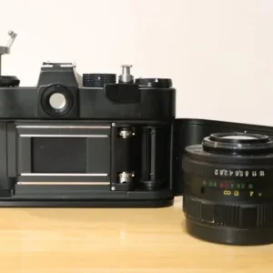 Zenit 11 + Helios-44M-4 58mm f/2 – Vintage 35mm Film Camera - Image 8