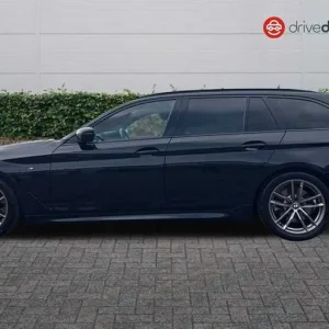 2019 BMW 5 Series 2.0 520i GPF M Sport Touring 5dr Petrol Auto Euro 6 (s/s) (184 ps) Estate Petro... - Image 6