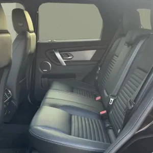 2025 Land Rover Discovery Sport 2.0 D200 Dynamic SE 5dr Auto [5 Seat] Diesel Station Wagon Statio... - Image 4