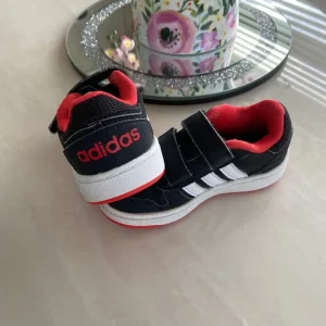 4 Pair Of Boys Trainers - (Includes CONVERSE & ADIDAS) - Image 3