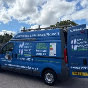 2010 Renault Trafic 2.0 TD dCi LH29 L3 H3 4dr PANEL VAN Diesel Manual - Image 5