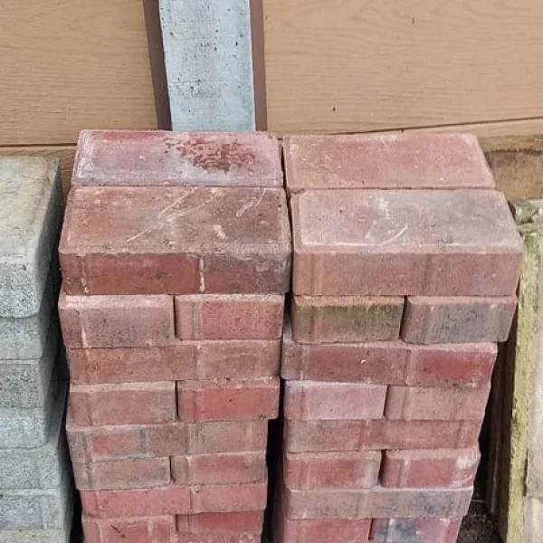 40 Red Paving blocks (only £15 At the front, ready to collect