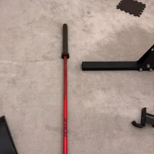 Rogue Weightlifting Barbell - Image 3