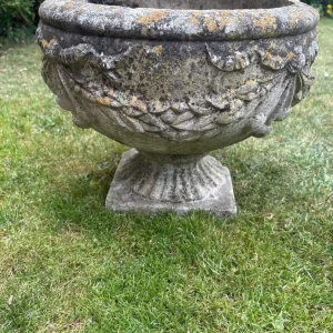 Vintage stone planter - Image 2
