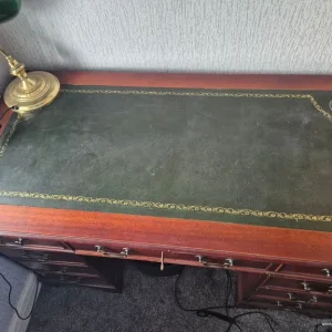 Chesterfield style desk and captains chair - Image 2