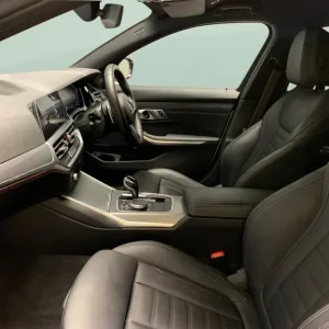 2021 BMW 3 Series 2.0 320d MHT M Sport Touring 5dr Diesel Hybrid Auto Euro 6 (s/s) (190 ps) - Est... - Image 4