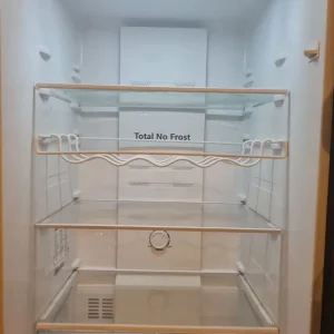 Hisense Fridge Freezer ***Like New*** - Image 5