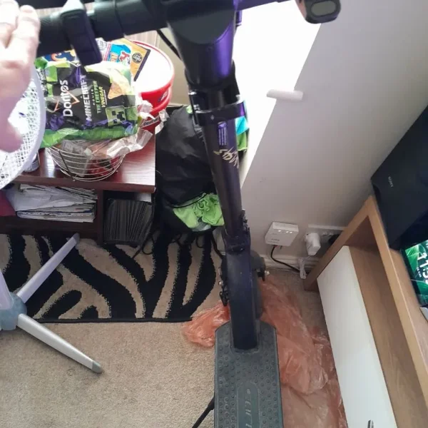 Carrera electric scooter