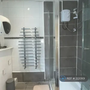 2 bedroom flat in Rashleigh House, London, WC1H (2 bed) (#2220101) - Image 3