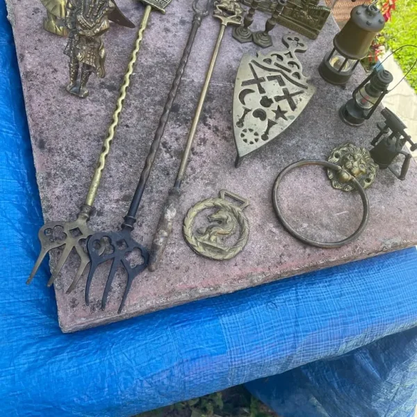 JOB LOT OF BRASS ITEMS