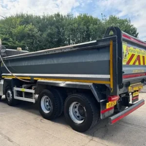 2018 18 DAF CF 450 E6 8X4 Thompsons Steel tipper, sheet, air tail-gate, weigher - Image 4