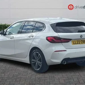 2022 BMW 1 Series 1.5 116d Sport (LCP) Hatchback 5dr Diesel DCT Euro 6 (s/s) (116 ps) Hatchback D... - Image 5