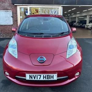 NISSAN LEAF 30kWh Tekna 2017 - Image 2