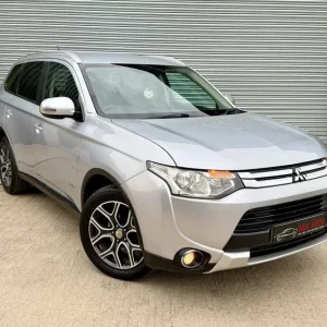 2014 Mitsubishi Outlander 2.2 DI-D GX3 5dr ESTATE Diesel Manual - Image 6