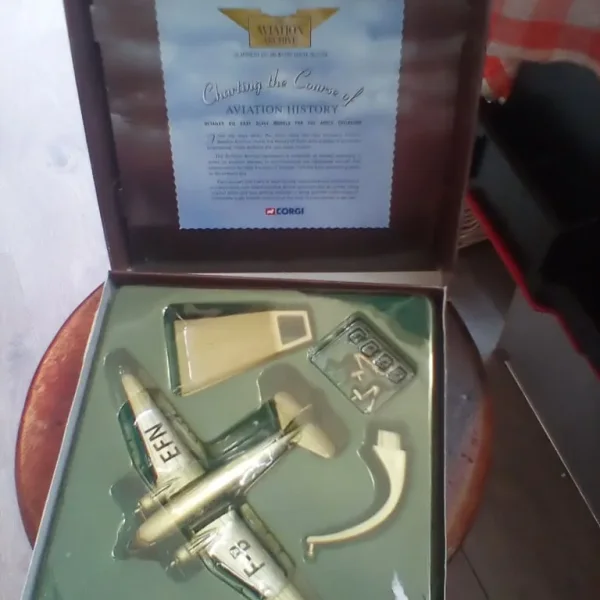 Corgi Douglas DC3 Air France ,Frontier Airliners ,scale model