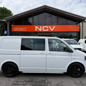 2014 Volkswagen Transporter T32 TDI SPORTLINE KOMBI VW T5 NO VAT Combi Van Diesel Automatic - Image 2