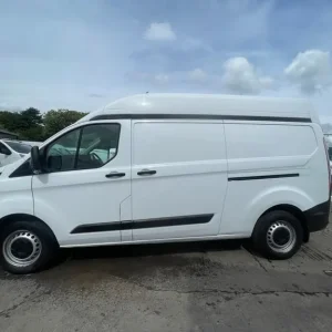 2020 Ford Transit Custom 2.0 EcoBlue 130ps High Roof Leader Van PANEL VAN Diesel Manual - Image 6