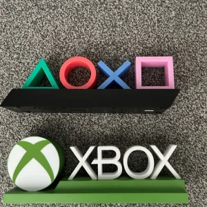PlayStation & xbox bedroom signs lights