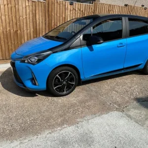 Toyota Yaris 1.5 VVT-I Design Bi-tonne - Image 6