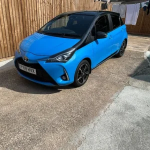 Toyota Yaris 1.5 VVT-I Design Bi-tonne - Image 7