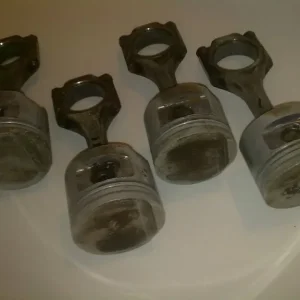 VW Volkswagen Mk2 Golf 16v / Mk2 Jetta 16v / Corrado 16v 1.8L (KR) OEM Pistons and Connecting Rods - Image 2