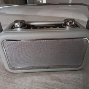 Bush D A B portable radio - Image 5
