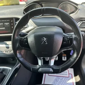 2016 Peugeot 308 1.6 BlueHDi GT Line Hatchback 5dr Diesel Manual Euro 6 (s/s) (120 ps) Hatchback ... - Image 8