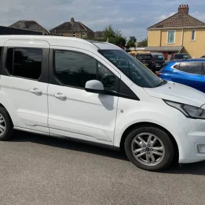2020 Ford Tourneo Connect TITANIUM TDCI MPV Diesel Manual - Image 2