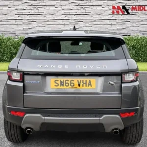 LAND ROVER RANGE ROVER EVOQUE 2.0 eD4 SE Tech FWD Euro 6 (s/s) 5dr 2017 - Image 6