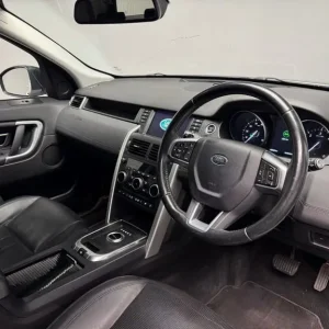 2016 Land Rover Discovery Sport 2.0 TD4 HSE Black SUV 5dr Diesel Auto 4WD Euro 6 (s/s) (180 ps) E... - Image 3