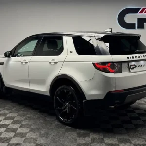 2016 Land Rover Discovery Sport 2.0 TD4 HSE Black SUV 5dr Diesel Auto 4WD Euro 6 (s/s) (180 ps) E... - Image 8