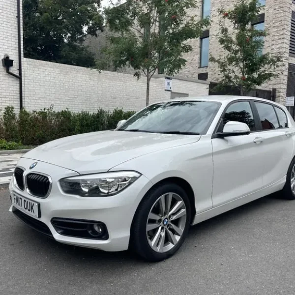 BMW 118i 2017 petrol 1.5 cc 5 door Ulez free