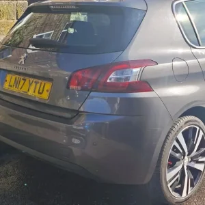 Peugeot 308 Allure Hatchback 2017 Manual - Image 5