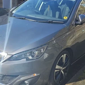 Peugeot 308 Allure Hatchback 2017 Manual - Image 8