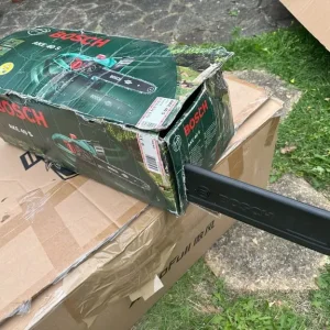 Bosch Chainsaw - Image 3