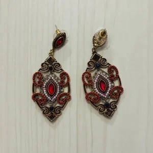 Ears jewellery