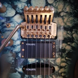 Electric Guitar - Image 6