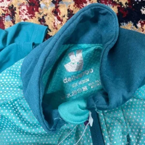 Deliveroo tshirt and jacket - Image 4